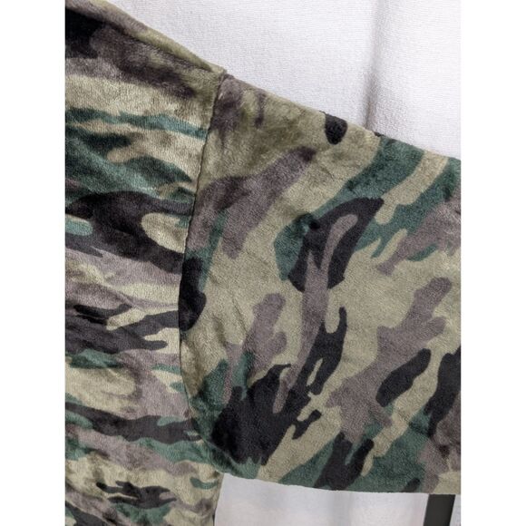 The Comfy Hoodie Blanket Camouflage / Camo Size One Size - Picture 10 of 16